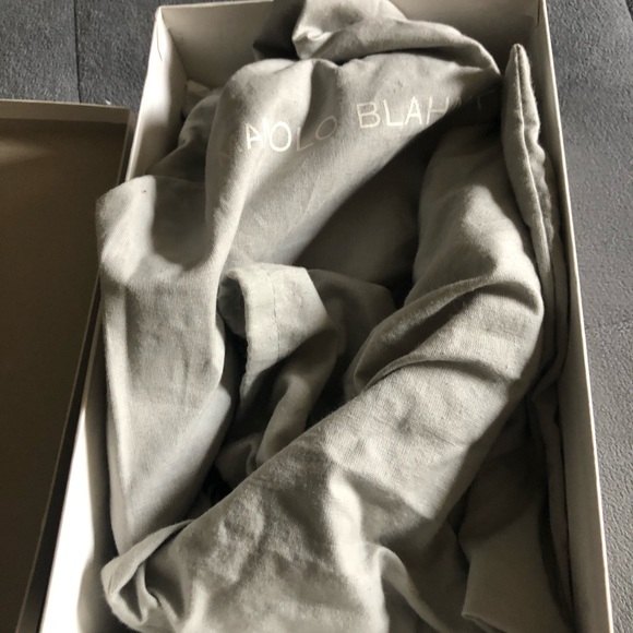 Heels - Picture 4 of 7